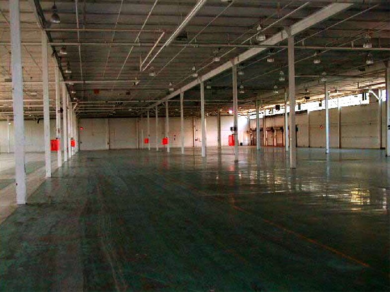 More Photos Of 1 Pond Rd, Rockleigh Warehouse For Lease