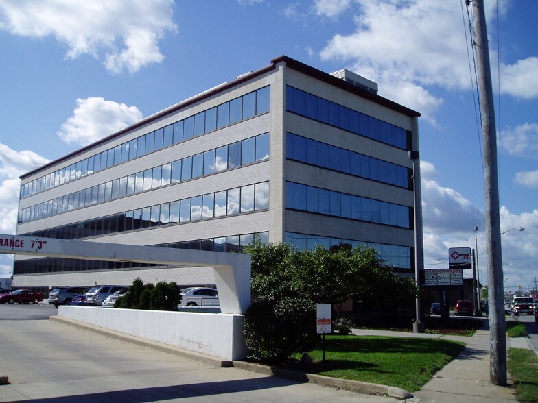 More Photos Of 20575 Center Ridge Rd, Rocky River Office For Sale