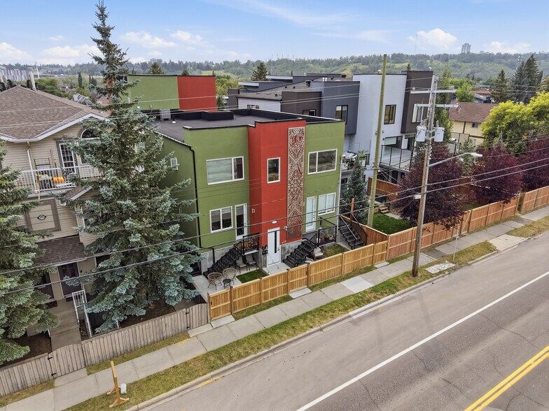 More Photos Of 2226 Westmount Rd NW, Calgary Apartments For Sale