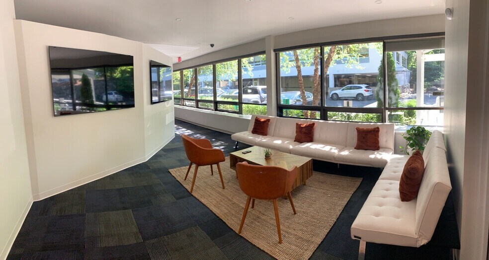 More Photos Of 1445-1455 E Putnam Ave, Old Greenwich Medical For Lease