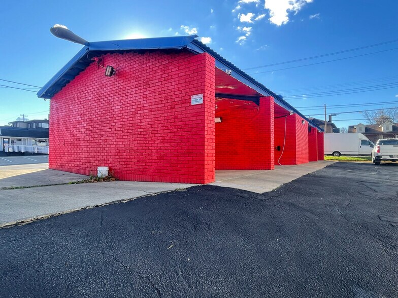 More Photos Of 3500 4th Ave, Beaver Falls Carwash For Sale