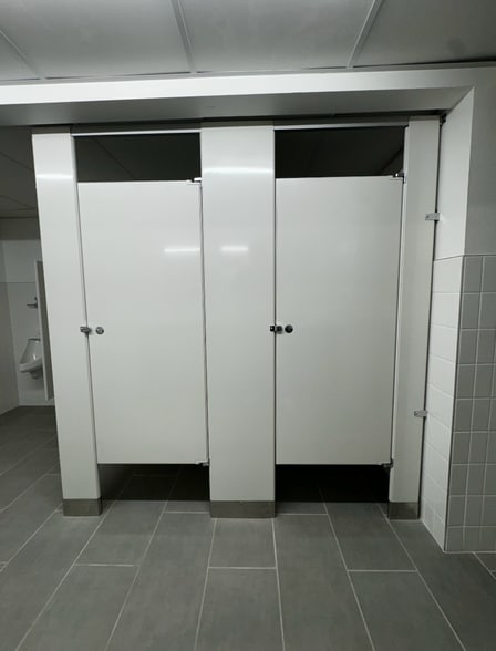 More Photos Of 7095 W 3500 S, Salt Lake City Service For Lease