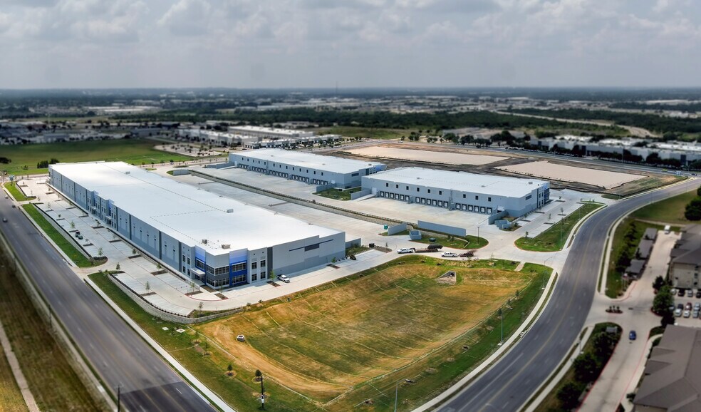 More Photos Of 3700 Sunrise Rd, Round Rock Unknown For Lease