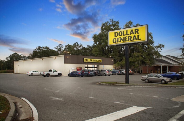 Primary Photo Of 303 E 1st St, Granite Supermarket For Sale