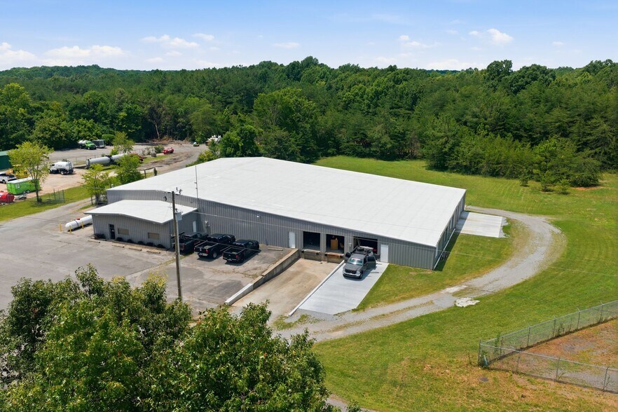 More Photos Of 7612 Drag Strip Rd, Fairview Industrial For Sale