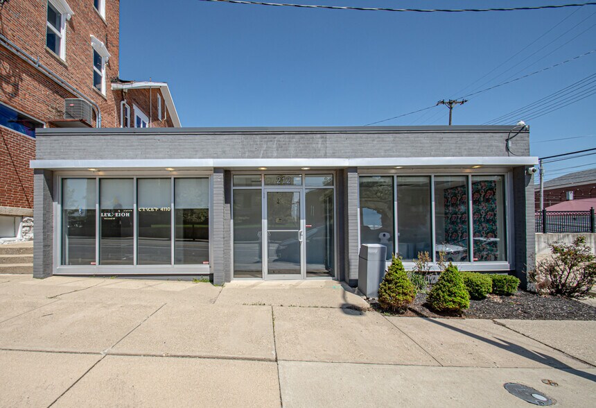 Primary Photo Of 212 E Court St, Sidney Office For Sale