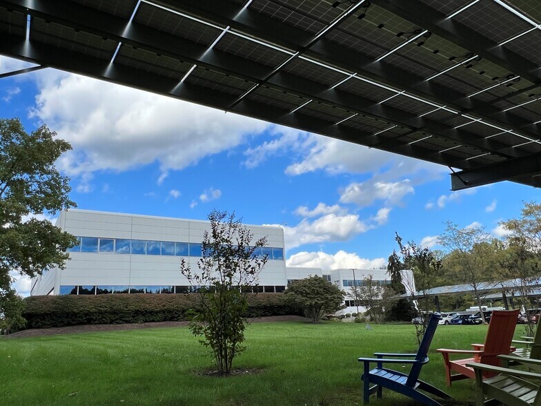 More Photos Of 755 College Rd E, Princeton Office For Lease