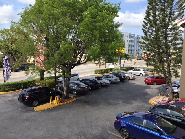 More Photos Of 3939 NW 7th St, Miami Storefront Retail Office For Sale