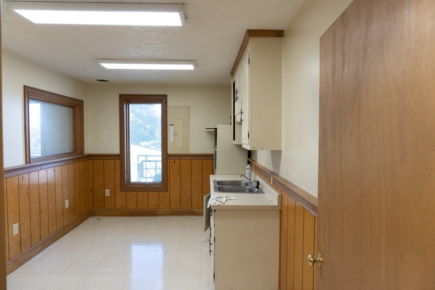 More Photos Of 121 Alsonia St, Estill Springs Unknown For Lease