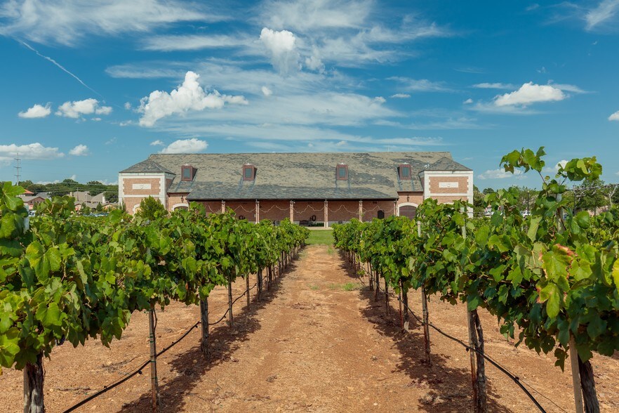 More Photos Of 2000 Champagne Blvd, Grapevine Specialty For Sale