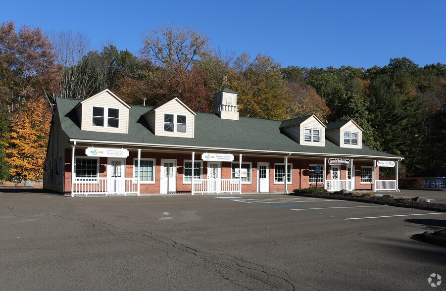 More Photos Of 312-320 Oxford Rd, Oxford Office Residential For Lease