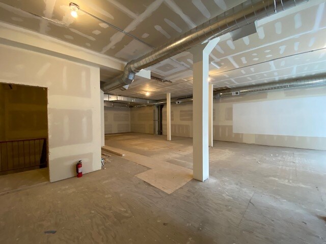More Photos Of 1739 N Milwaukee Ave, Chicago Apartments For Lease