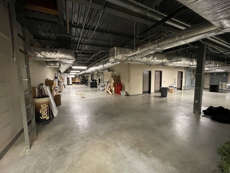 More Photos Of 4780 Cornell Rd, Cincinnati Movie Theatre For Sale