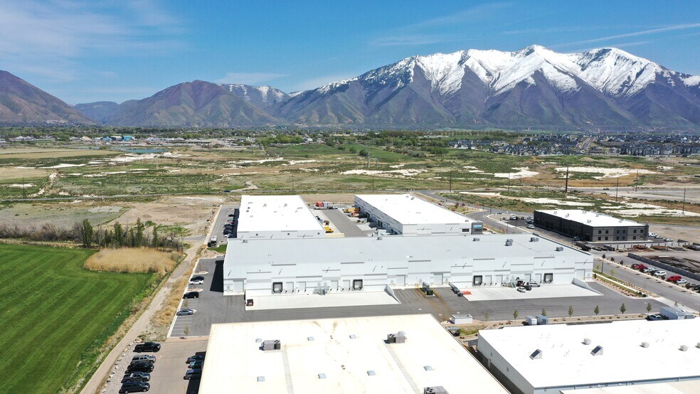 More Photos Of 1950 N Canyon Creek Pkwy, Spanish Fork Unknown For Lease