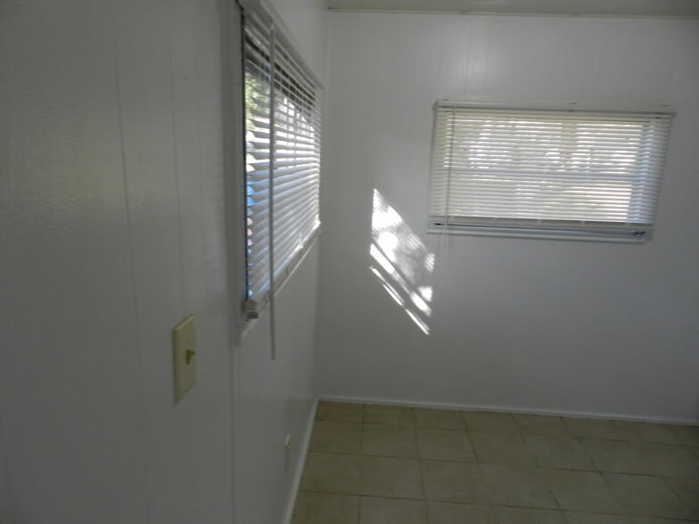 More Photos Of 17663 Vierra Canyon Rd, Salinas Manufactured Housing Mobile Home Park For Sale
