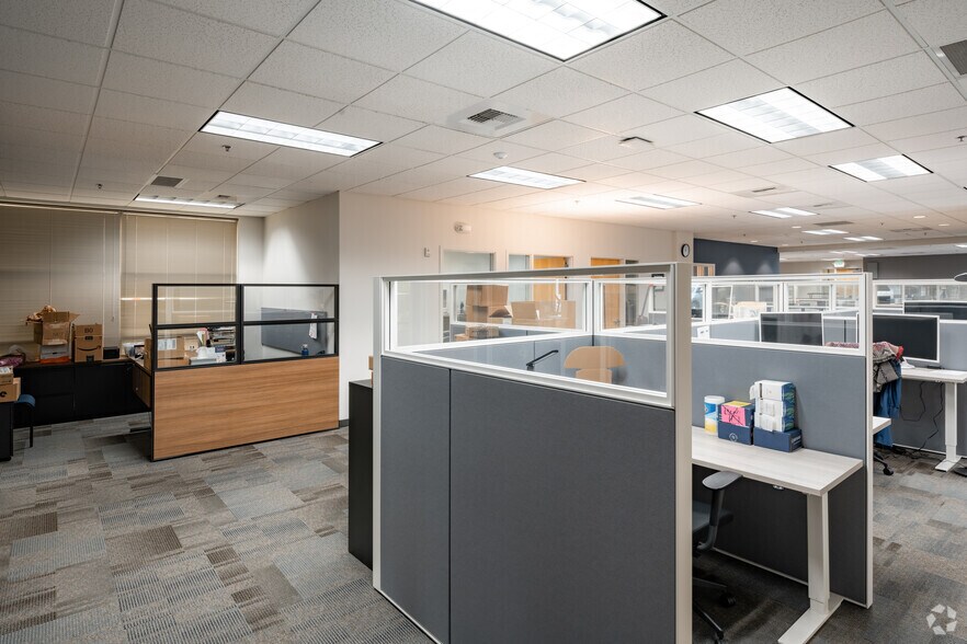 More Photos Of 35131 SE Douglas St, Snoqualmie Office For Sale