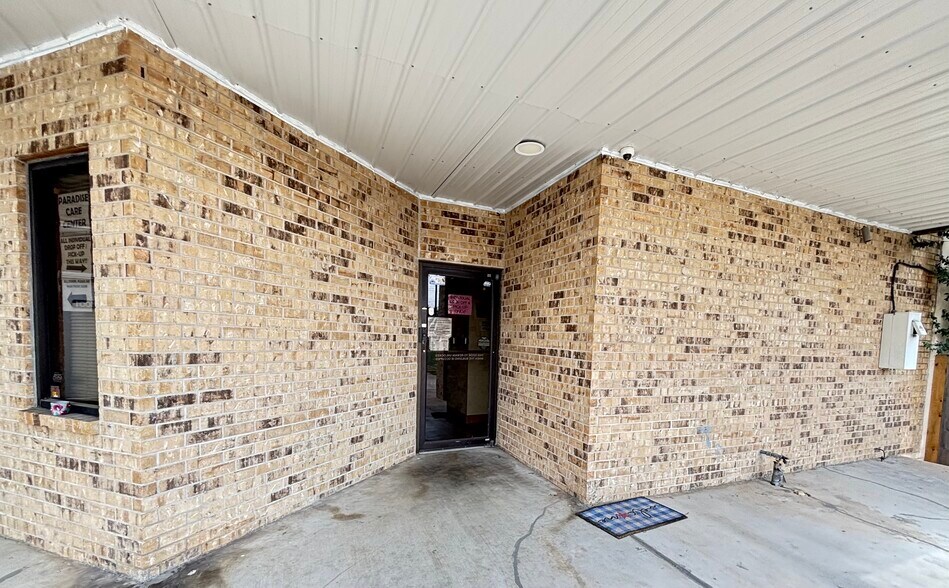 More Photos Of 11001 Fondren Rd, Houston Freestanding For Lease
