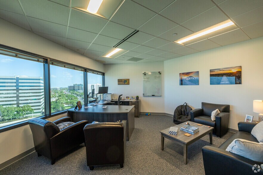 More Photos Of 500 N West Shore Blvd, Tampa Office For Lease