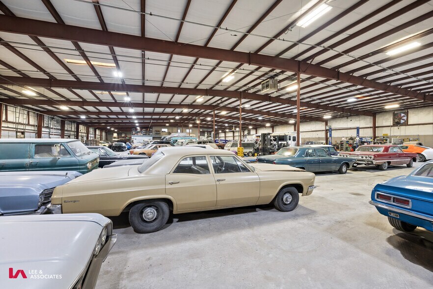 More Photos Of 4151 Industrial Park Dr, Norcross Warehouse For Lease