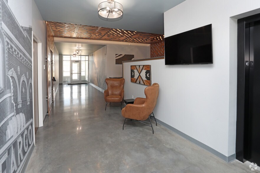 More Photos Of 2633 55th St S, Fargo Multifamily For Sale