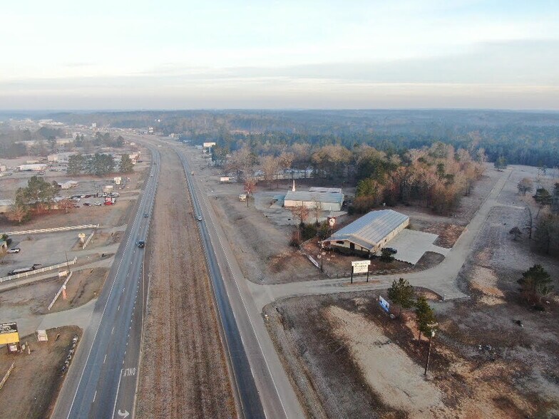 More Photos Of 3344 U S Highway 190 W, Livingston Freestanding For Lease