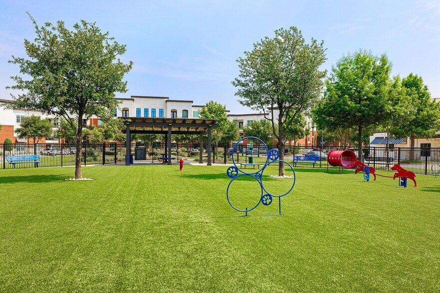 More Photos Of 380 Vista Court Dr, Plano Apartments For Lease