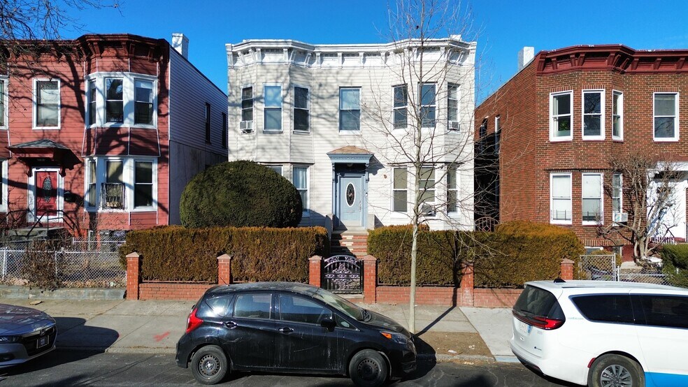Primary Photo Of 365 Rutland Rd, Brooklyn Apartments For Sale