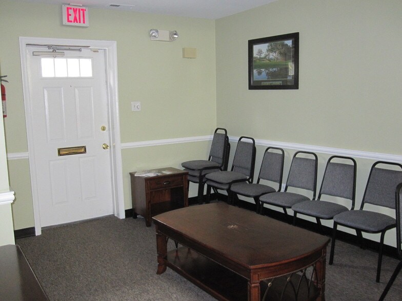 More Photos Of 11303-11327 Amherst Ave, Wheaton Office Residential For Sale