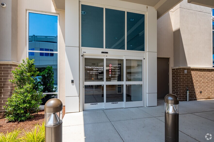 More Photos Of 335 24th Ave, Nashville Medical For Lease