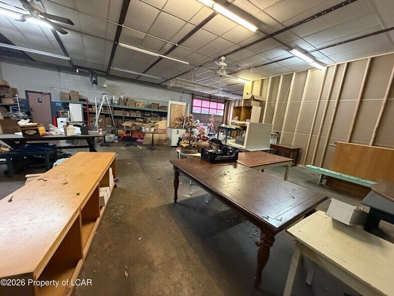 More Photos Of 447 Market St, Kingston Freestanding For Lease