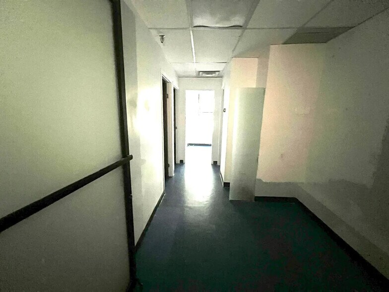 More Photos Of 206-212 Canal St, New York Office Residential For Sale