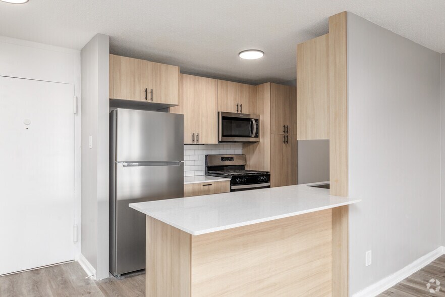 More Photos Of 770 James St, Syracuse Apartments For Sale