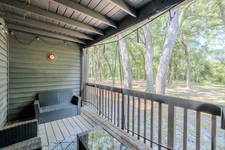 More Photos Of 3145 Ravines Rd, Middleburg Apartments For Sale