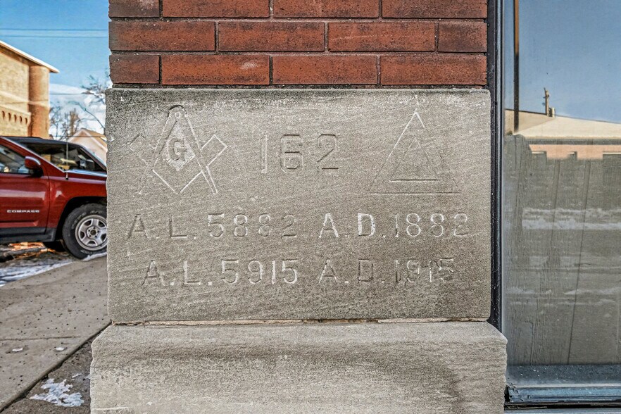 More Photos Of 422 E Coolbaugh St, Red Oak Storefront Retail Office For Sale