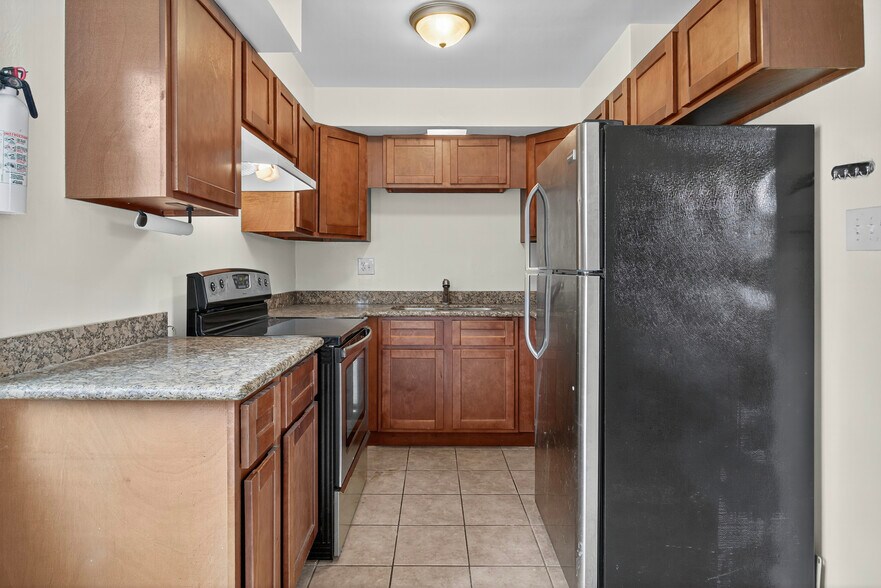 More Photos Of 273 Macarthur Blvd, Oakland Apartments For Sale