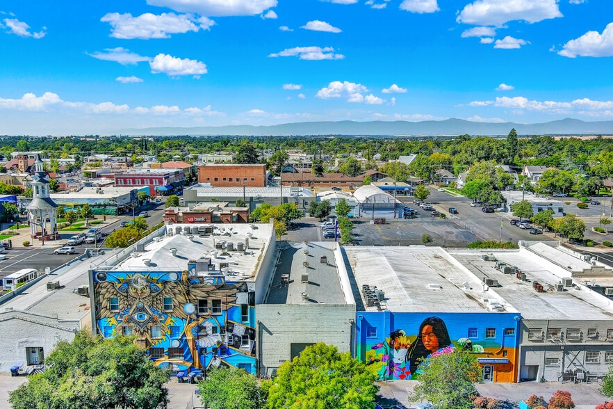 More Photos Of 830 Main St, Red Bluff Freestanding For Sale