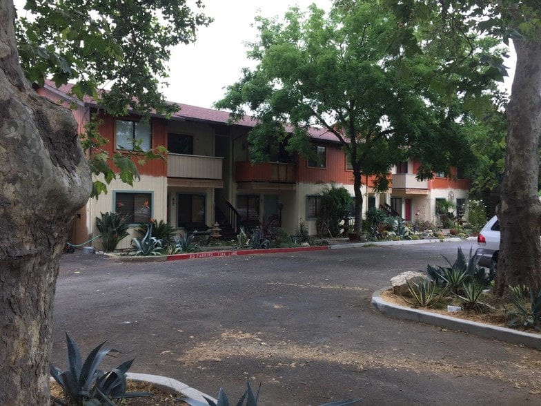 More Photos Of 4835 Orange Grove Ave, Sacramento Apartments For Sale