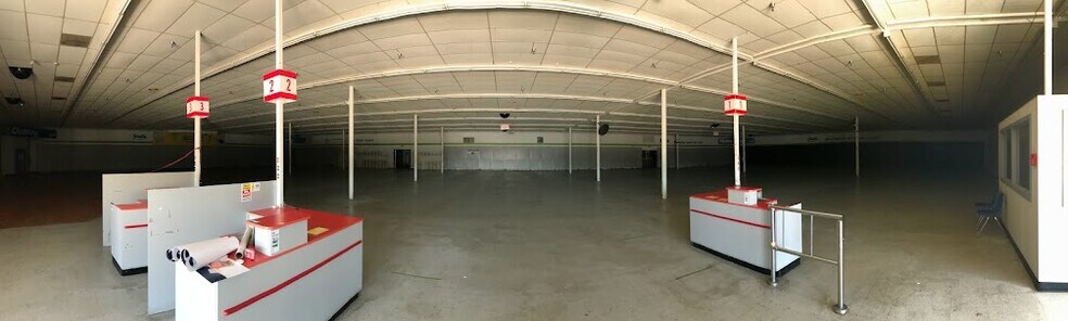 More Photos Of 201 Alabama St, Columbus Unknown For Lease