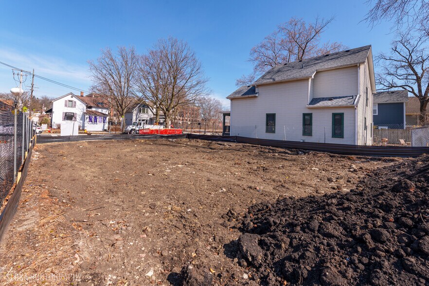 More Photos Of 451 Duane St, Glen Ellyn Land For Sale