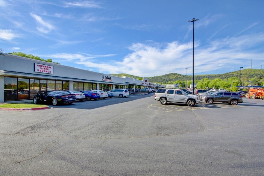 More Photos Of 1609 Albert Pike Rd, Hot Springs National Park Unknown For Lease