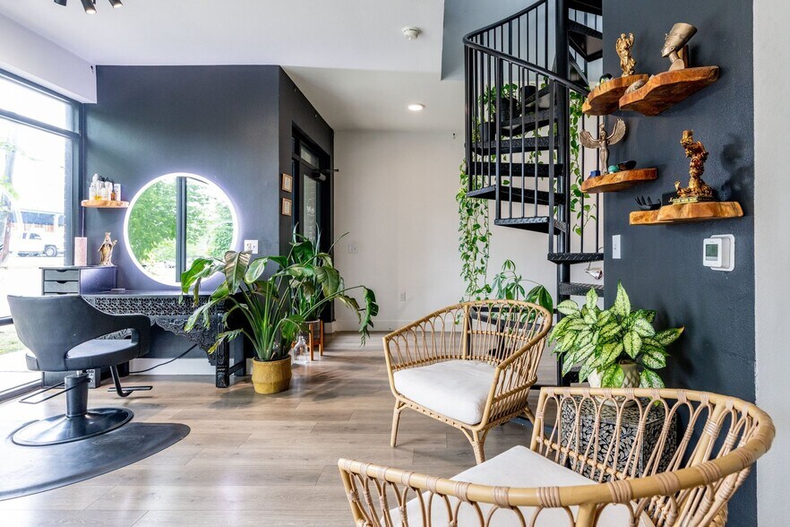 More Photos Of 2213 Poquito St, Austin Apartments For Lease