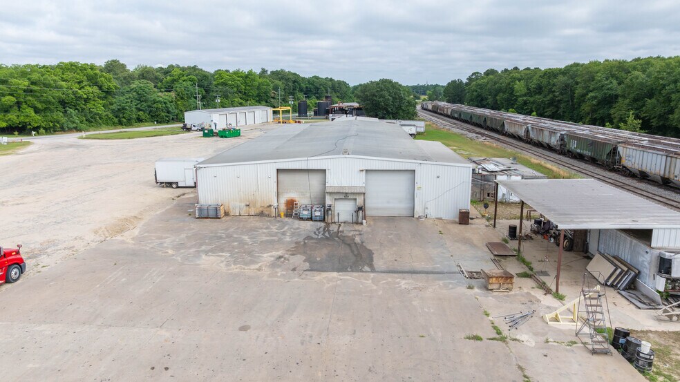 More Photos Of 565 Thomas St, Camilla Industrial For Sale
