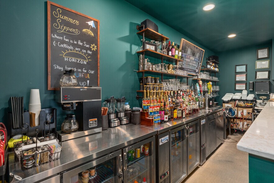 More Photos Of 120 Cumberland St, Greenup General Retail For Sale