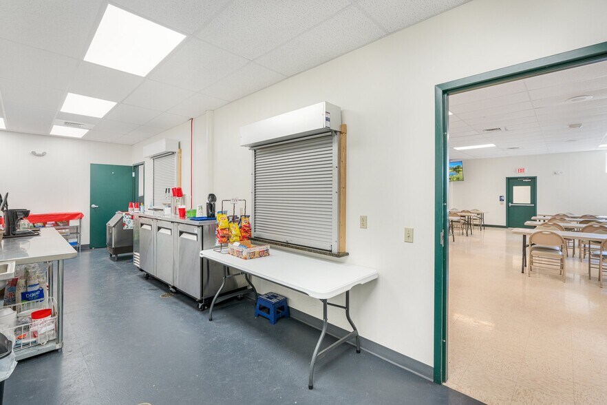 More Photos Of 111 N Broadway, Wind Gap Freestanding For Sale