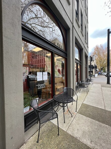 More Photos Of 50 SW Pine St, Portland Office For Lease