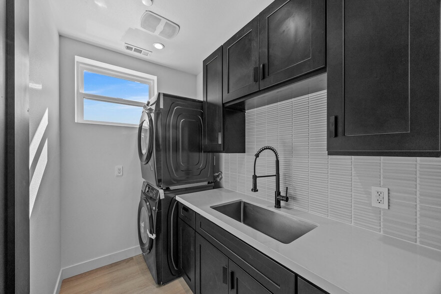 More Photos Of 3215 S El Camino Real, San Clemente Apartments For Sale