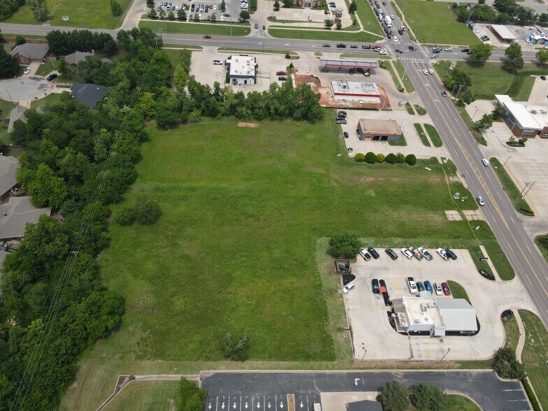 More Photos Of 1100 W 3rd St, Edmond Land For Sale