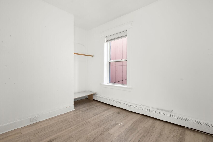 More Photos Of 265 Greenwich Ave, Stamford Apartments For Sale