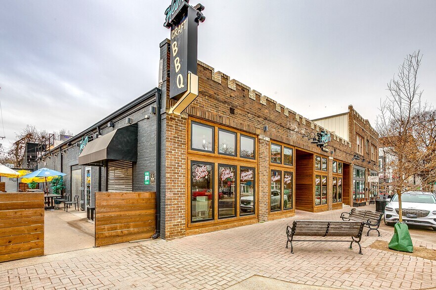More Photos Of 1109-1119 W Magnolia Ave, Fort Worth Restaurant For Sale