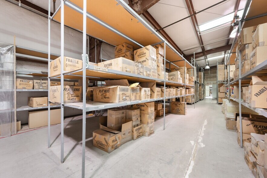 More Photos Of 480 Pat Ave, Overton Industrial For Sale